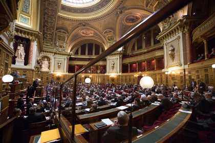 hemicycle16