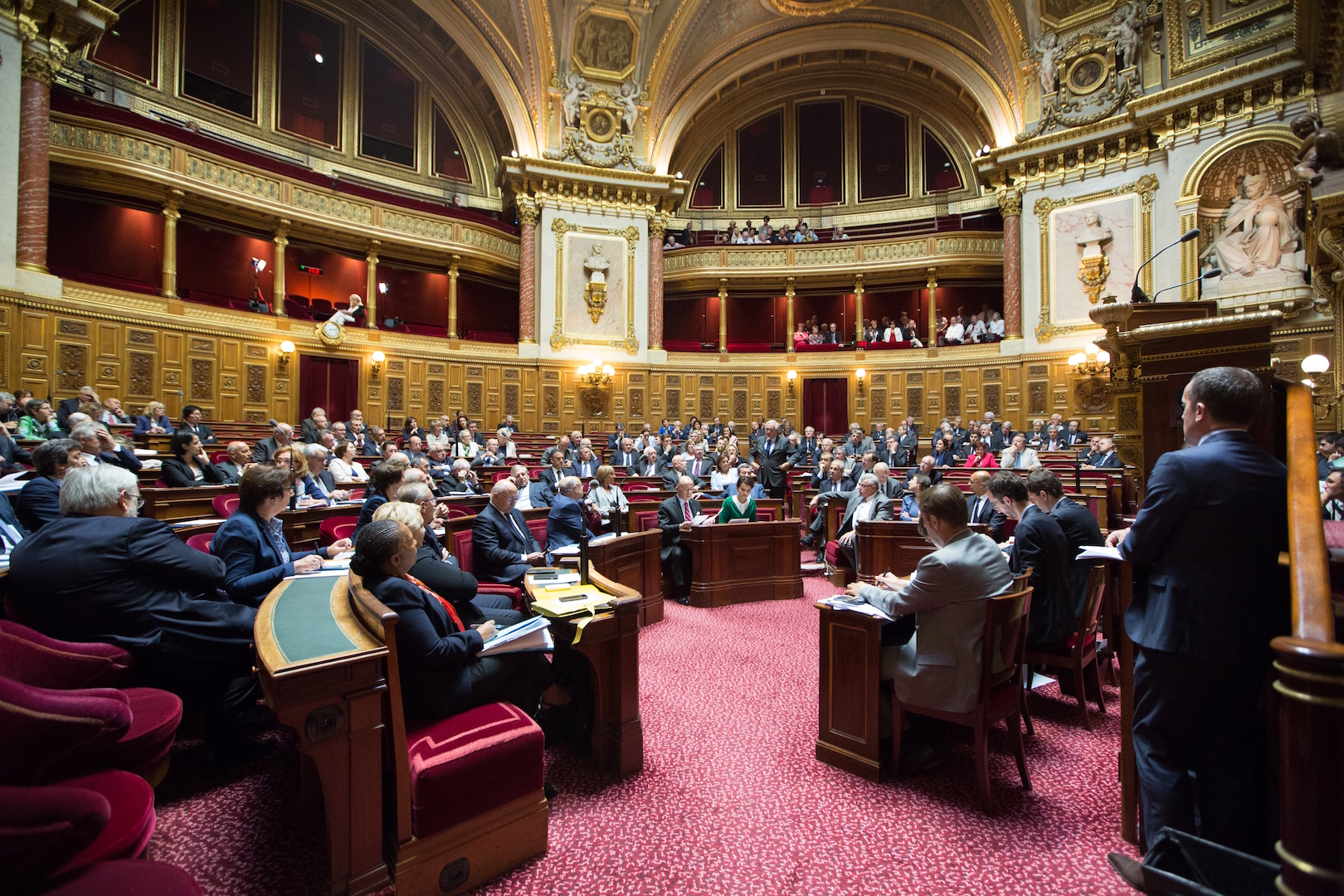 hemicycle18